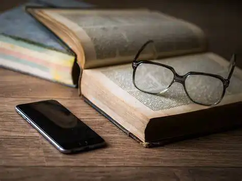 States are urging schools to ban phones because they distract students in class. ImageAlt